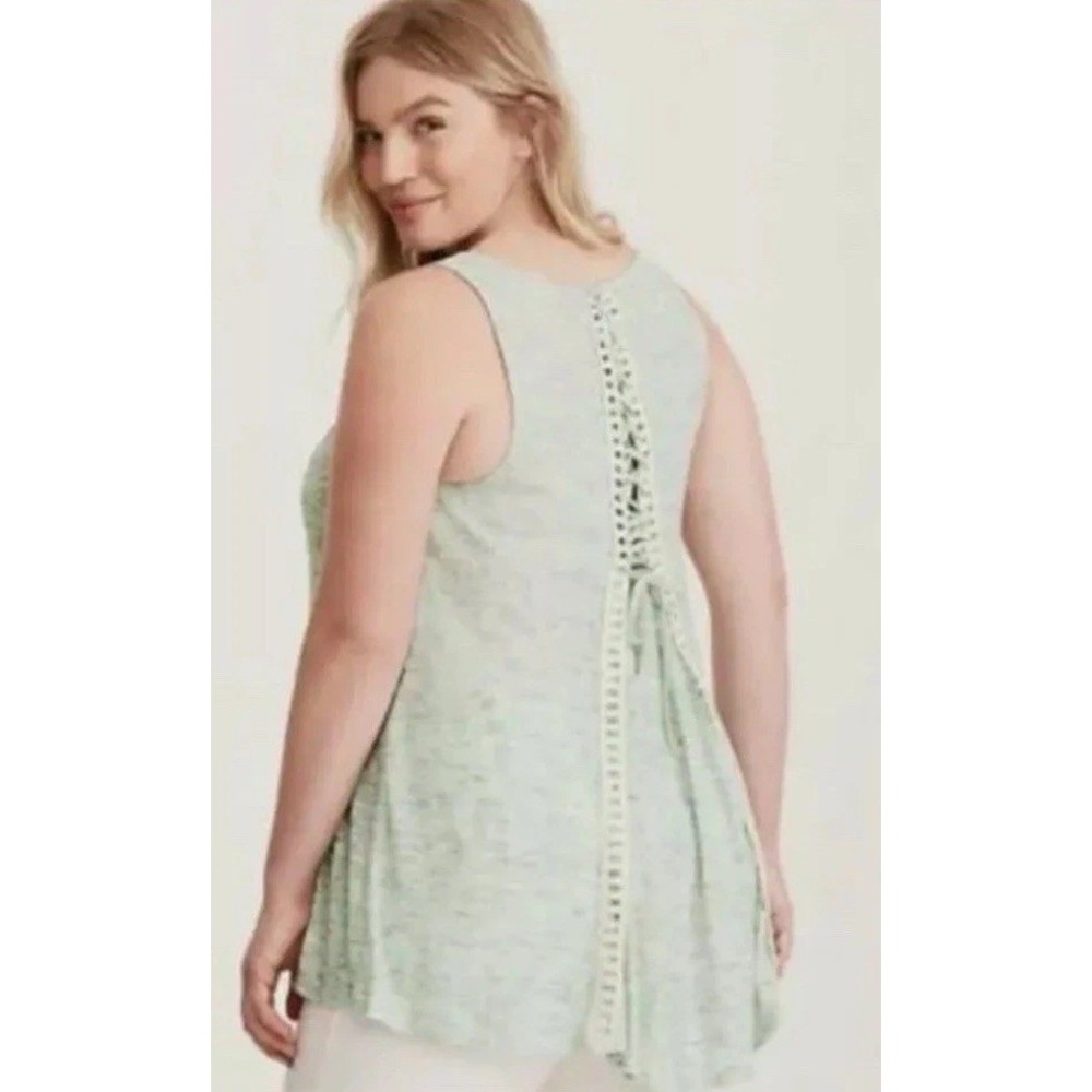 Torrid Womens Tank Top Green Heathered Sleeveless Scoop Neck Lace Up Back Size 2